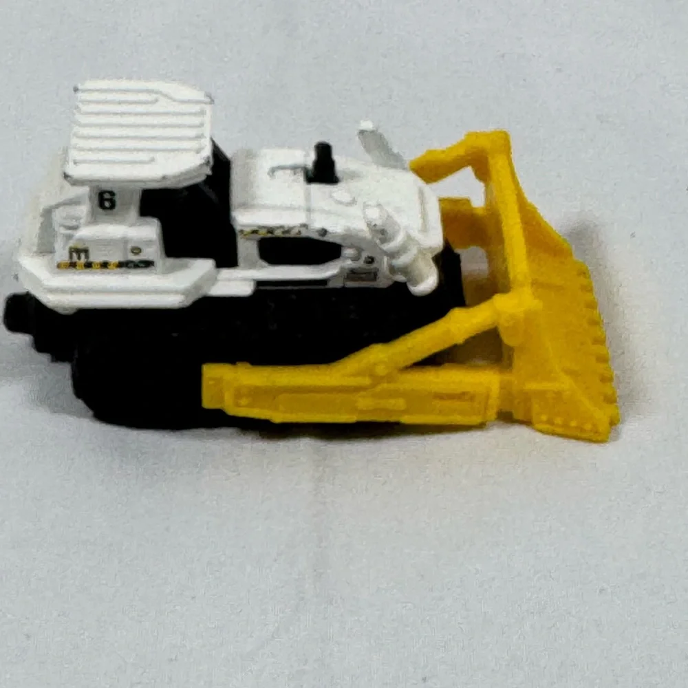 2013‎ Matchbox Groundbreaker